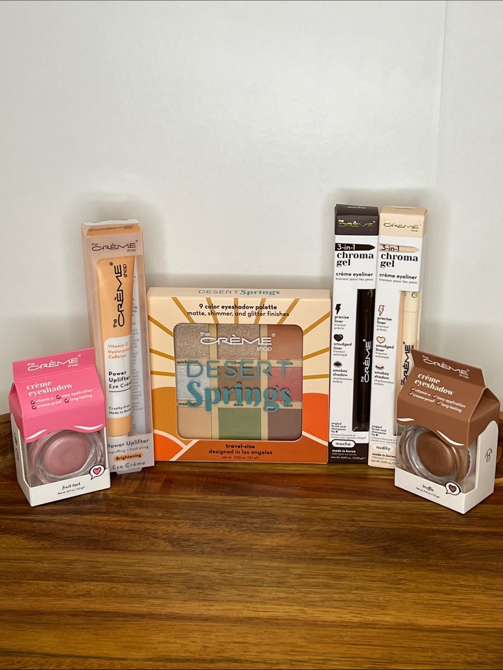 Crème Shop Bundle - eyeshadow palette, shadow set, eyeliner, eye creme